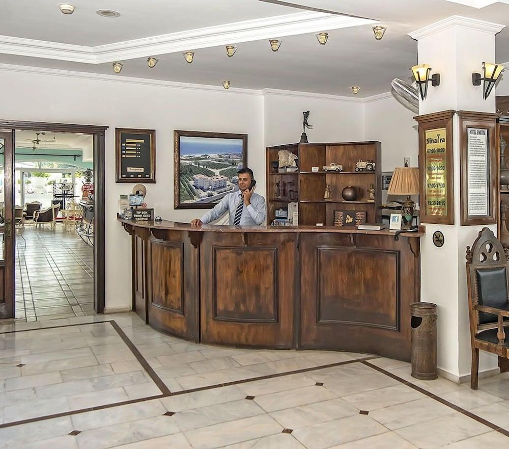 Hotel Sinatra Kemer Exterior foto