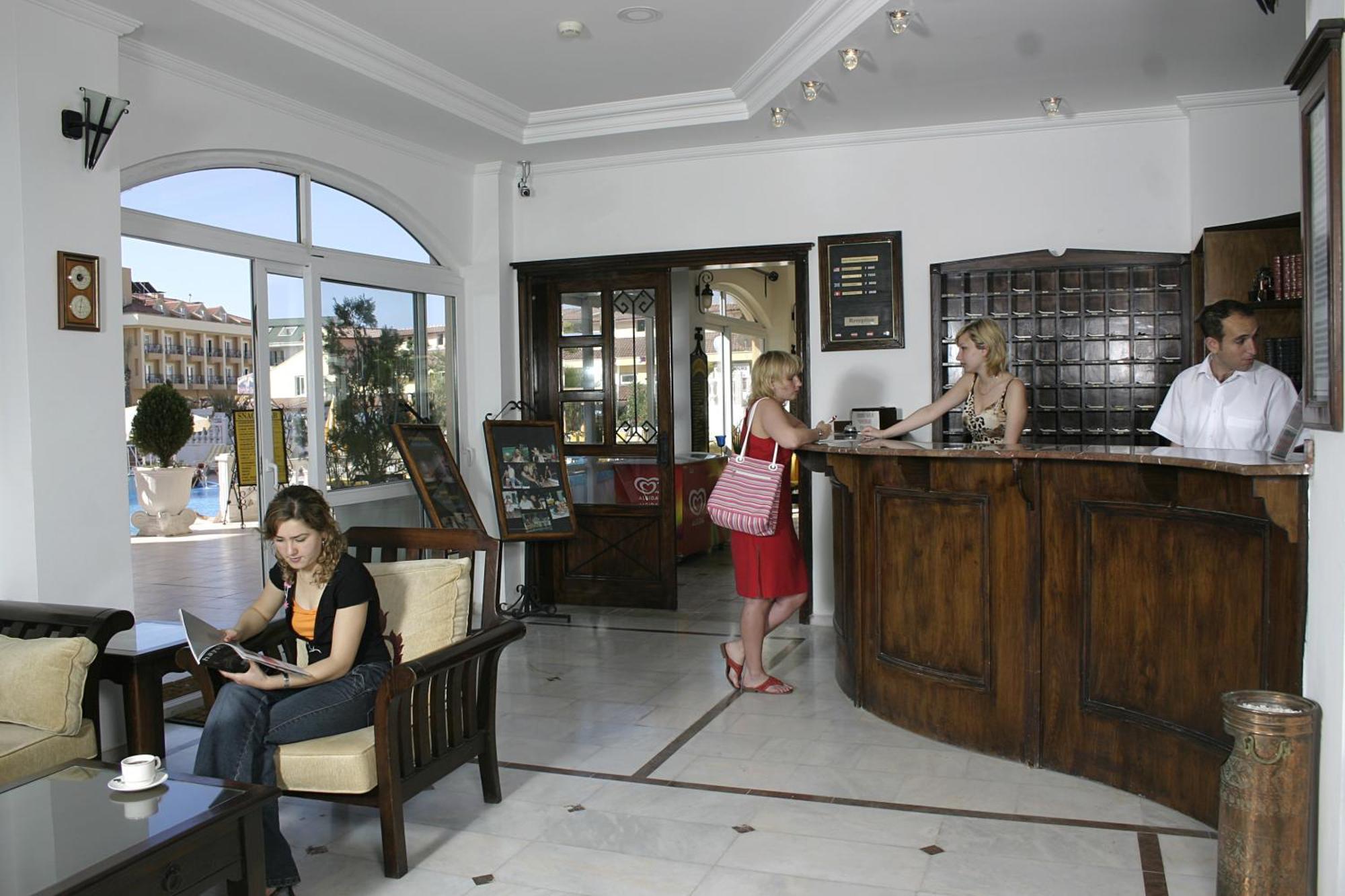 Hotel Sinatra Kemer Interior foto